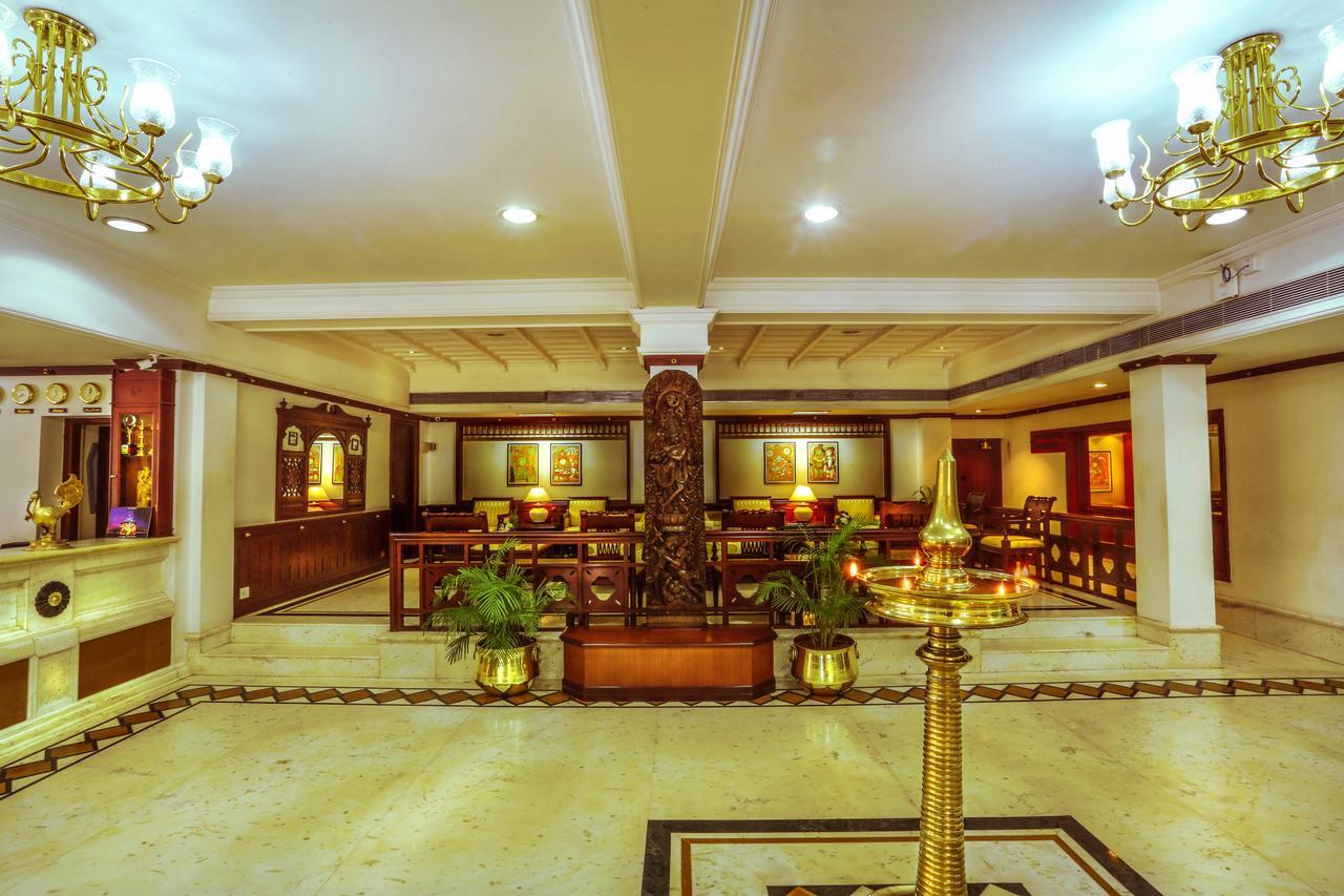 Krishna Inn Guruvāyūr Exterior foto